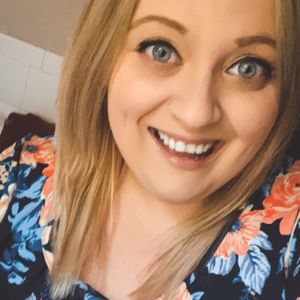 Meet your Posher, MacKenzie!